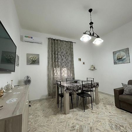 Dimora Di Giada Apartment Brindisi Cameră foto